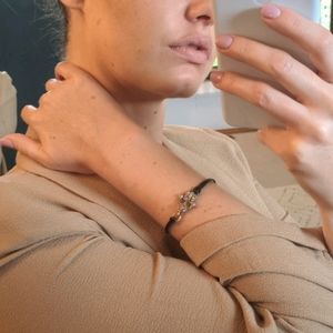 Beautiful delicate Hamsa Bracelet